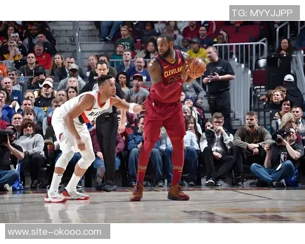 2021年黄蜂与开拓者对决回顾精彩瞬间与球员表现分析 2021年黄蜂与开拓者对决回顾精彩瞬间与球员表现分析