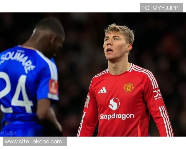 曼联与热刺激战正酣替补球员换人策略成比赛关键因素 曼联与热刺激战正酣替补球员换人策略成比赛关键因素